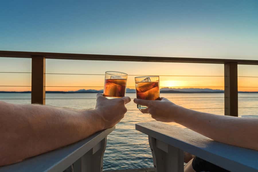 Grand Bay: Honeymoon/Lovers Sunset Tour with Romantic Dinner - Key details before you book