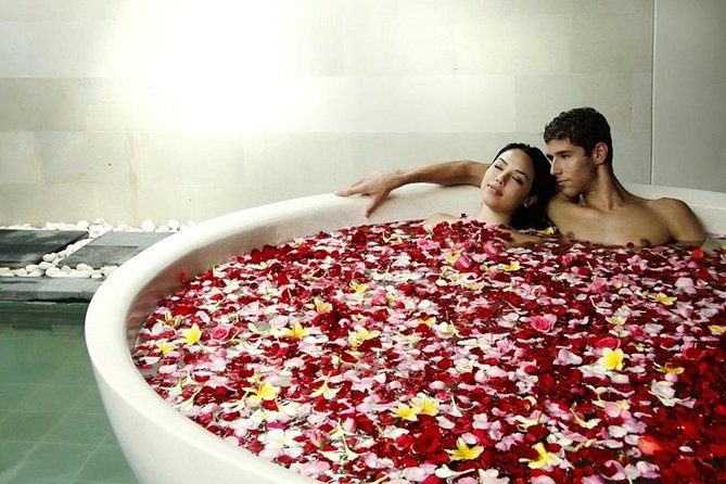 Half Day Tours: Bali 2 Hours MASSAGE & SPA - ROMANTIC SUNSET Dinner at JIMBARAN - Why this Bali combination works
