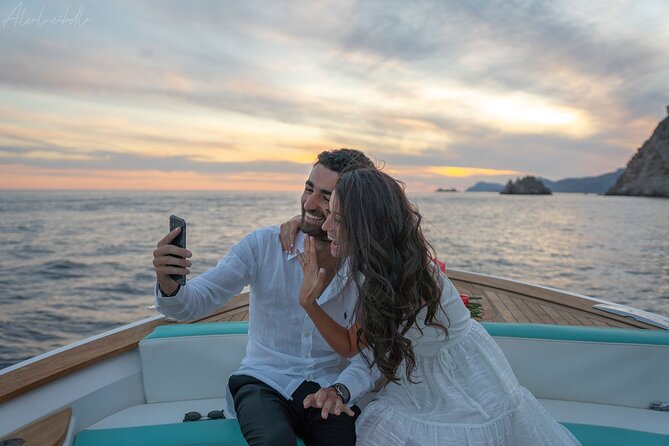 He said yes! Marriage Proposal at Sunset - Practical planning for Positano