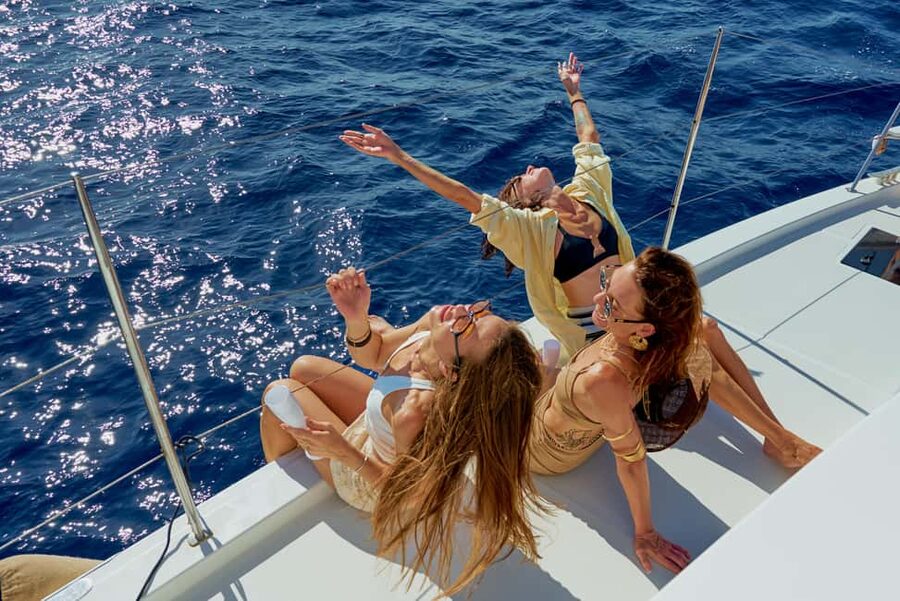 Heraklion: Dia Island Romantic Sunset Cruise with Wine - Is the $86 price fair?