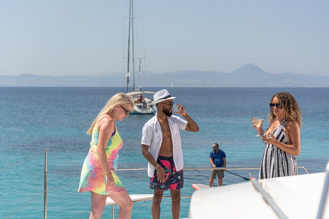 Heraklion: Sunset Luxury Cruise with Sushi and Open Bar - Sushi, Cretan food, and an open bar