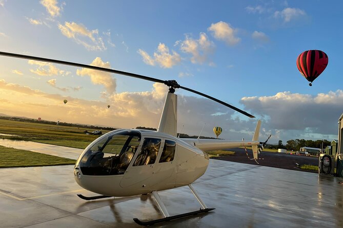 Hunter Valley Romantic Bubbly Breakfast Helicopter Tour from Cessnock - The 15-minute helicopter flight