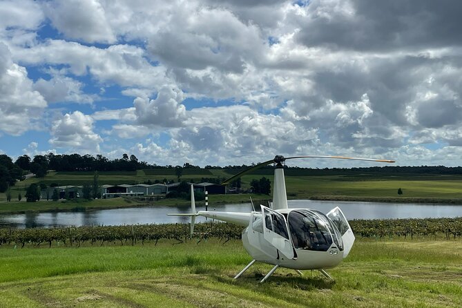 Hunter Valley Romantic Bubbly Breakfast Helicopter Tour from Cessnock - What the strongest praise tells you
