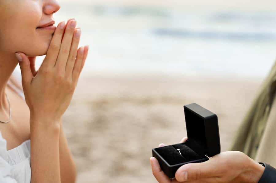 Hurghada: A Romantic Dinner On Islands Proposal Tour - Magawish Island and the 1.5-hour seaside setting