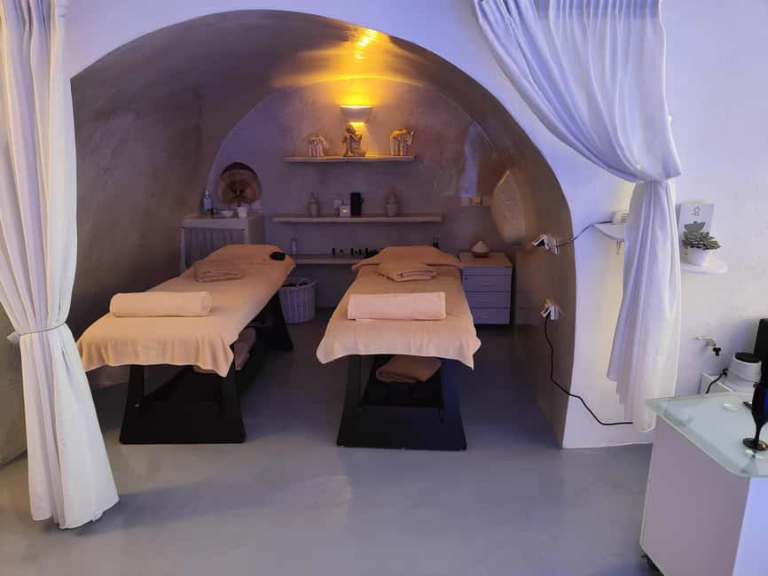 Imerovigli: Aromatherapy Couples’ Massage - Is $282 good value for two people?