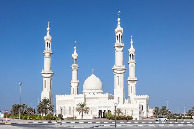 Jewels of Ajman - Romantic Walking Tour - One full hour at Ajman University