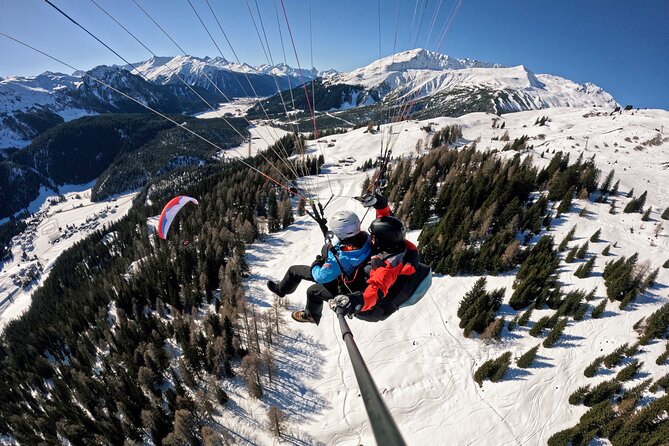 KLOSTERS: Paragliding For 2 - Couples (Video &Photos Incl.) - The takeoff: a short run with a big payoff