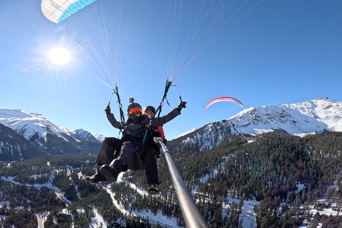 KLOSTERS: Paragliding For 2 - Couples (Video &Photos Incl.) - Preparing on the alpine takeoff site