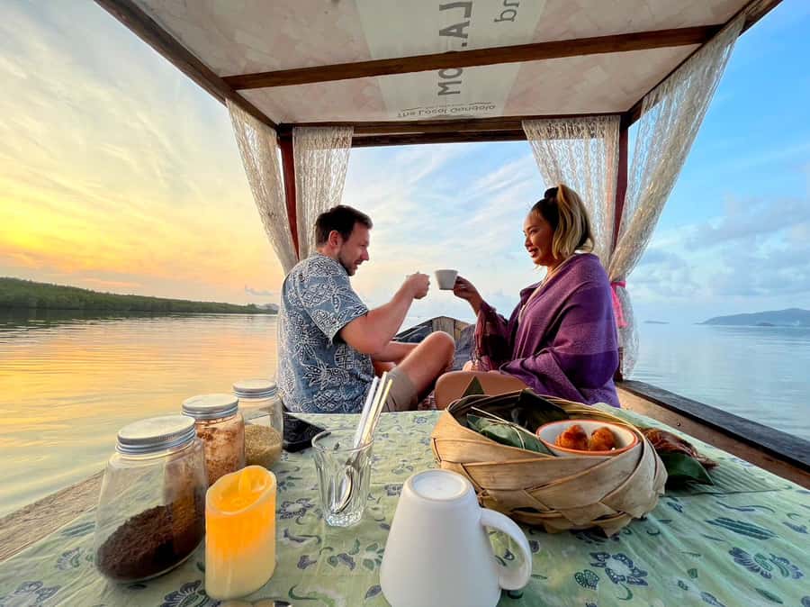 Koh Lanta: Romantic Sunrise Private Gondola Tour - A 5 AM start that earns its alarm