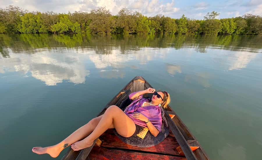 Koh Lanta: Romantic Sunrise Private Gondola Tour - A local guide adds meaning to the quiet