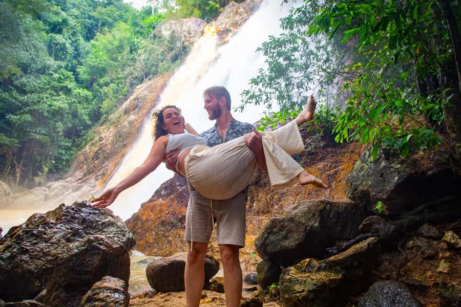 Koh Samui: Private Photoshoot for Couples & Families - Who will enjoy this most?