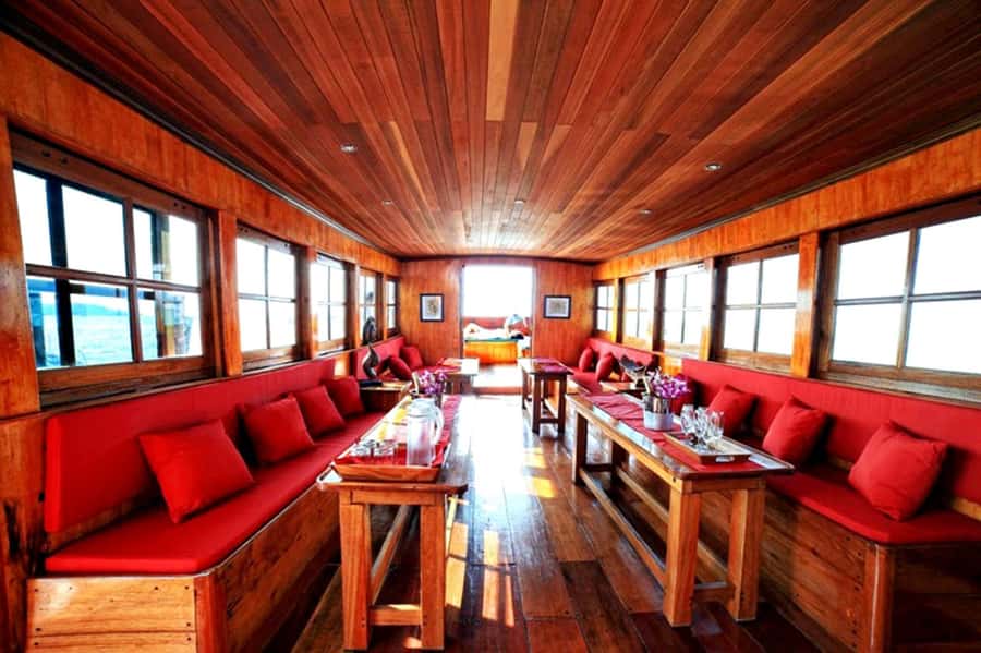 Koh Samui: Red Baron Romantic Sunset Dinner Cruise - Who will get the most from the $97 price?