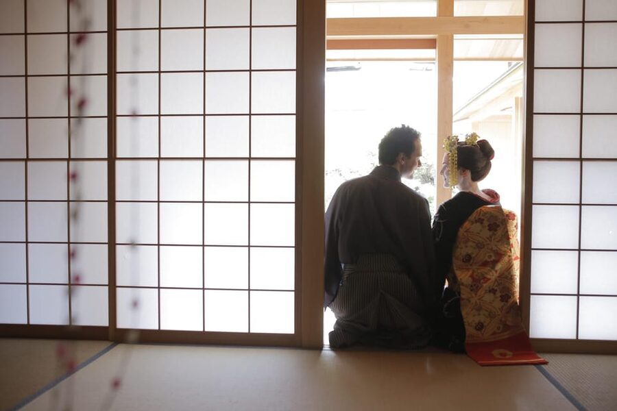 Kyoto kiyomizu Temple : Maiko and Samurai Couple Photoshoot - Japanese Rooms, Tea Rooms, Gardens, and Gold Screens