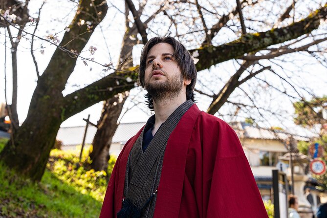 Kyoto Private Kimono Photoshoot for Couple and Solo - Choosing and wearing the normal kimono