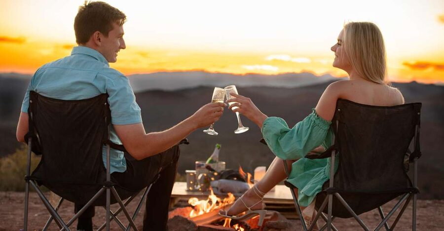Las Vegas: Couples Date Night Picnic & Off Road Jeep Tour - Key details that shape the experience