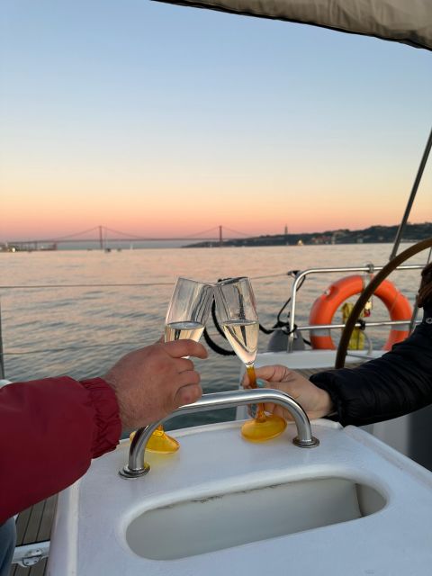 Lisbon: Romantic Cruise with Wine & Portuguese Tapas - Central Lisbon from Ribeira das Naus to Commerce Square