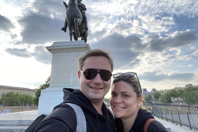 Live, Laugh, Love Along the Seine: Self-Guided Romantic Tour - Fontaine Saint-Michel and the bookshop stop
