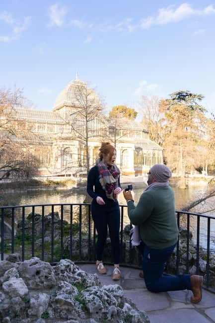 Madrid: Photoshoot for couples - Why a Madrid photoshoot can be worth your hour