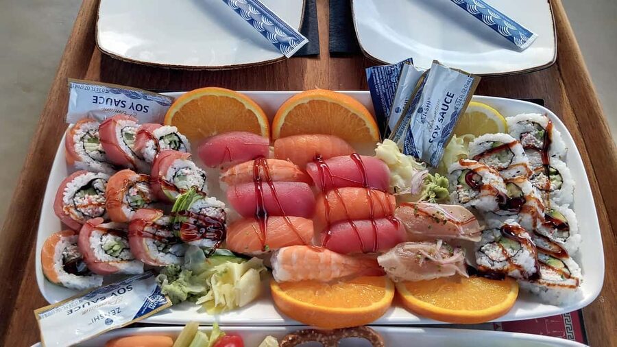 Marina Del Rey: A Romantic Boat Cruise with Sushi & Wine - Watching sea lions near the harbor