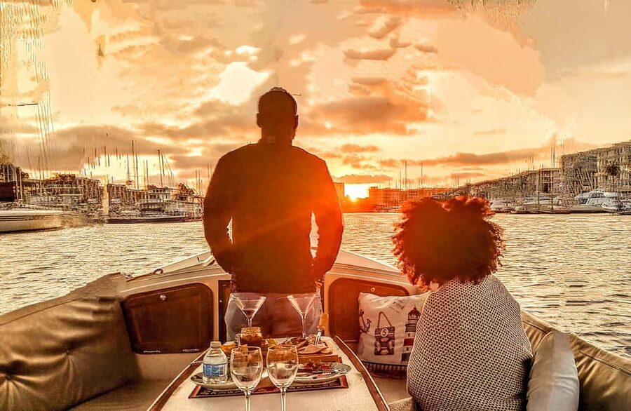Marina Del Rey: Romantic Cruise, Dinner Charcuterie or Sushi - What this Marina del Rey cruise is really like