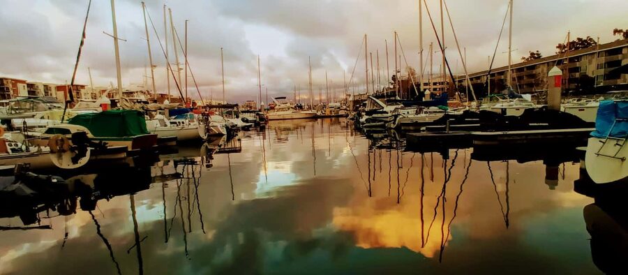 Marina Del Rey: Romantic Cruise, Dinner Charcuterie or Sushi - Music, photos, and the romantic atmosphere