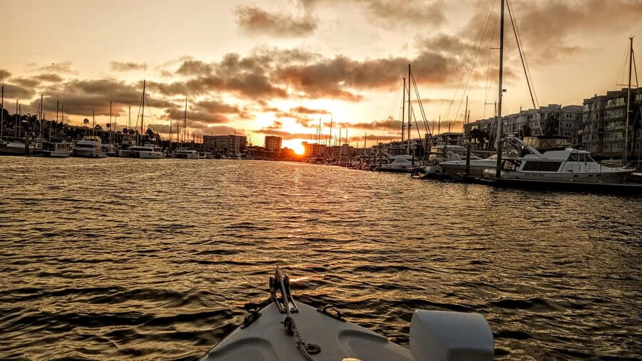 Marina Del Rey: Romantic Cruise, Wine, Cheese, Sealions - The $149 price: who gets good value