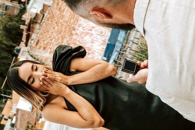 Marriage proposal in Guanajuato. - Evening timing from 5:00 PM to 7:30 PM