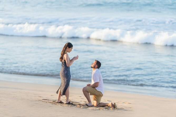 Maui Professional Photographer Couples and Families - Couples, proposals, and special occasions