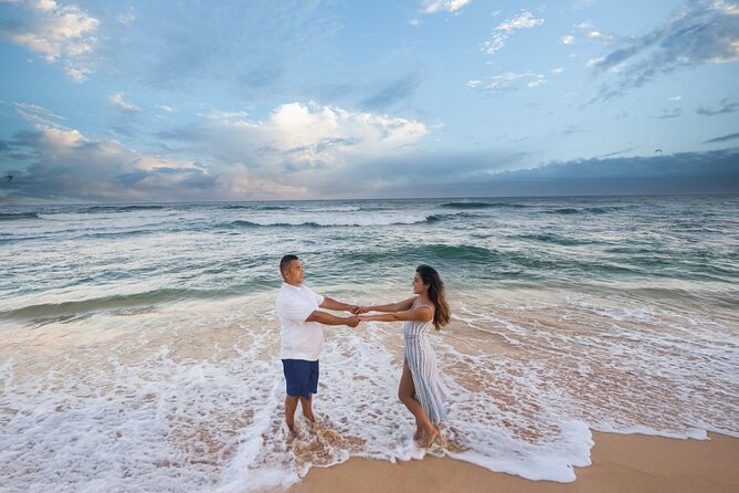 Maui Professional Photographer Couples and Families - Choosing between Kihei and another Maui setting