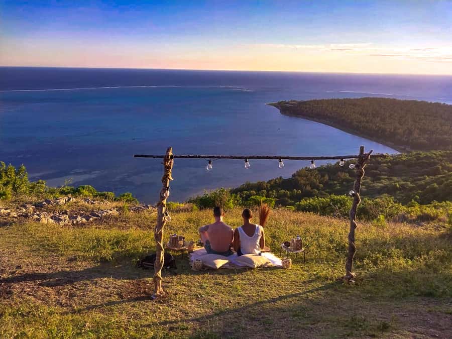 Mauritius: Exclusive Le Morne Sunset Hike & Aperitivo - The best fit for this Le Morne experience