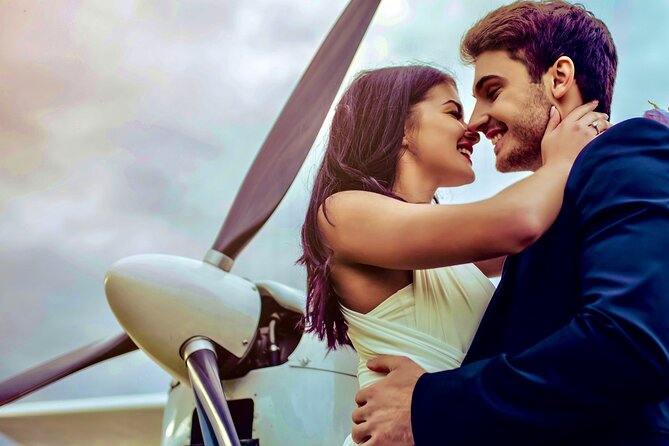 Miami Beach: Private Romantic Luxury Airplane Tour With Champagne - Why this small-plane flight feels special
