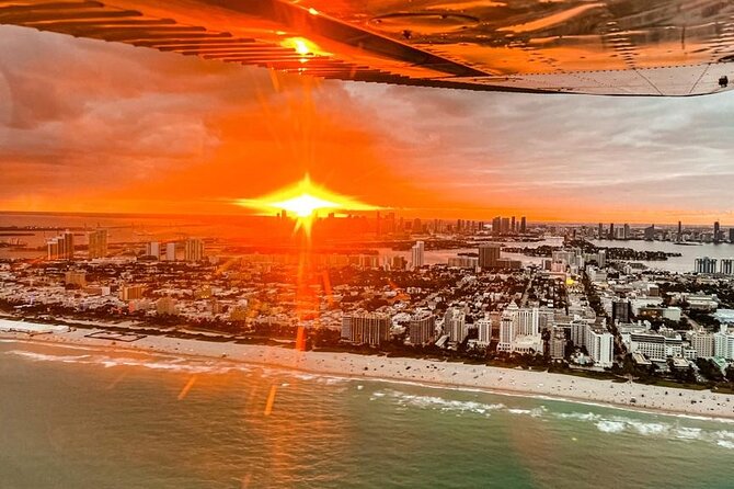 Miami Beach: Romantic Sunset Private Airplane Tour with Champagne - Watching Miami Beach change color from above