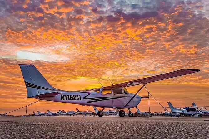 Miami Beach: Romantic Sunset Private Airplane Tour with Champagne - Why the private format matters