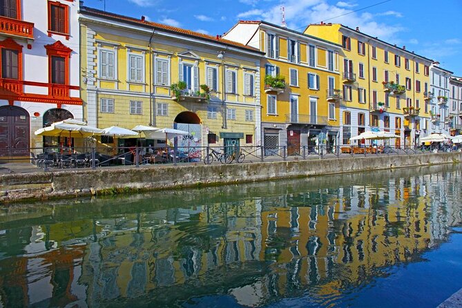 Milan Vespa Adventure: Private Tour for Couples and Friends - Key points about the Milan Vespa Adventure