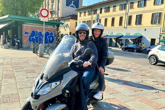 Milan Vespa Adventure: Private Tour for Couples and Friends - Porta Nuova and the Bosco Verticale