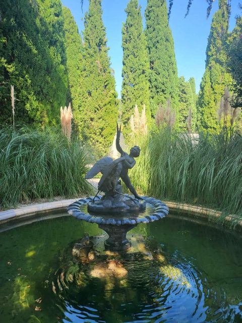 Miramare: The most romantic, beautiful and sad castle. - Meeting at Grignano and getting to the castle