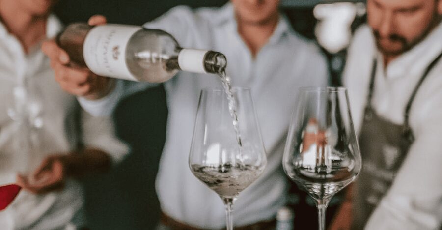 Munich: Romantic Wine Experience for Two at Viktualienmarkt - Why Viktualienmarkt makes a good date setting