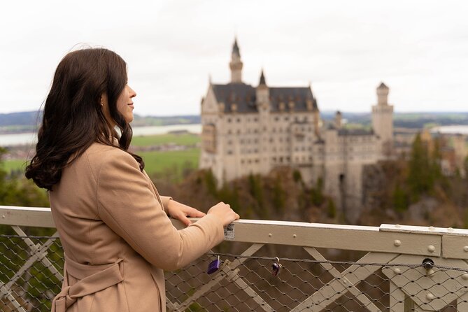 Neuschwanstein Castle Couple, Wedding & Portrait Photoshoot - Wine is a small but thoughtful extra