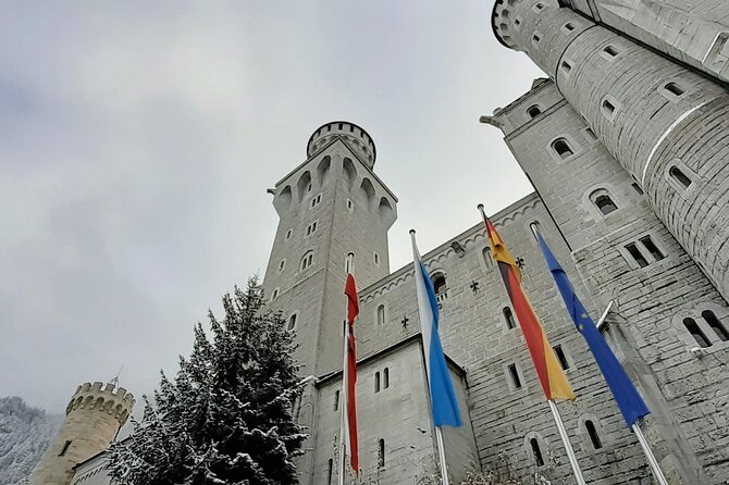 Neuschwanstein Exclusive Romantic Winter Tour INCL. TICKETS - Plansee Lake and the Austrian border