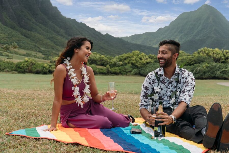 Oahu: Exclusive Private Romantic Flight - The private valley landing and romantic pause