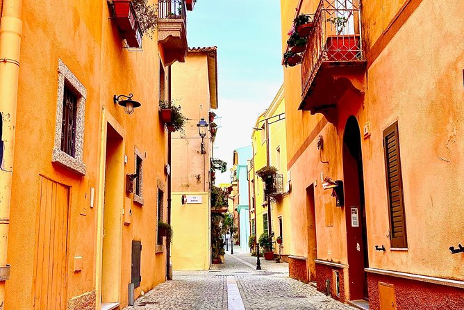 Olbia : Private Romantic Tuk-Tuk Tour - What this Olbia ride is really like
