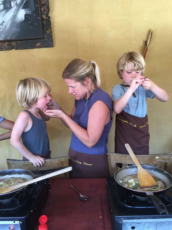 packages cooking class and romantic dinner in a local home - What the $70 price really covers