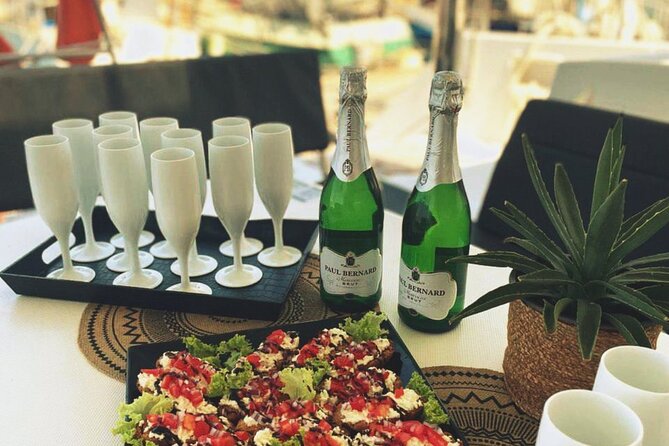 Panormo: Luxury Sunset Catamaran Cruise Sushi & Open Bar - Key points at a glance