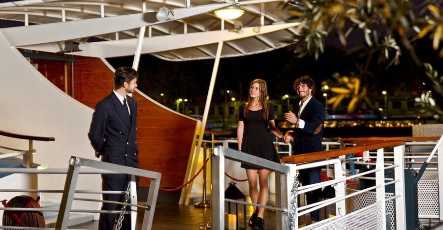 Paris: Bastille Day Dinner Cruise on the Seine River - A special evening begins beside the Orsay Museum