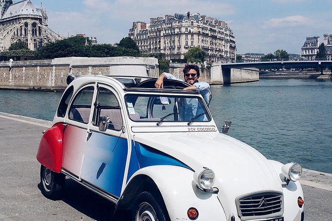 Paris Private Tour: Romantic Tour in a 2CV - Why a 2CV gives Paris a different rhythm