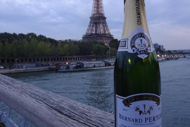 Paris Romantic & Private Tour By Night on a Sidecar Ural - Arc de Triomphe and the grand Paris approach