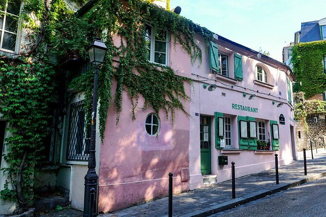 Parisian Love Affair: Elegant Romance Private Tour in Paris - What kind of Paris tour is this?