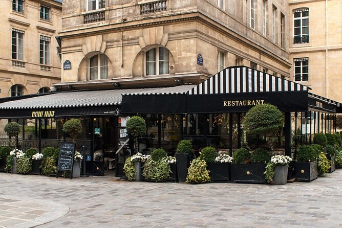 Parisian Love Affair: Elegant Romance Private Tour in Paris - Cafés, pastries, and the Emily in Paris flavor