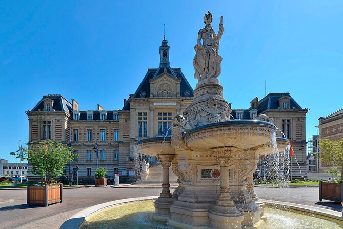 Parisian Love Affair: Elegant Romance Private Tour in Paris - Historic Paris addresses with practical limits