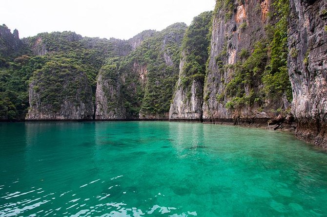 Phi Phi, Maiton, Khai Island Sunset Romantic Trip By Phuket Seahorse Marine - Phi Phi Don: lunch at Ton Sai Bay